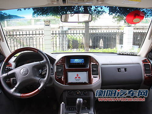 三菱(长丰) 帕杰罗V73