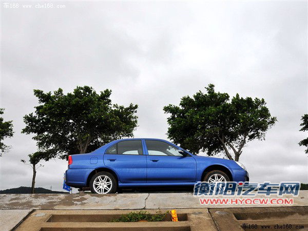 东南 东南汽车 V3菱悦 2010款 1.5 风采版CVT