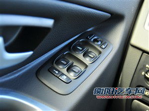 沃尔沃 沃尔沃(进口) 沃尔沃XC90 2010款 2.5T AWD运动版