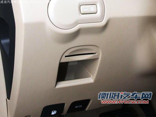 350D内饰