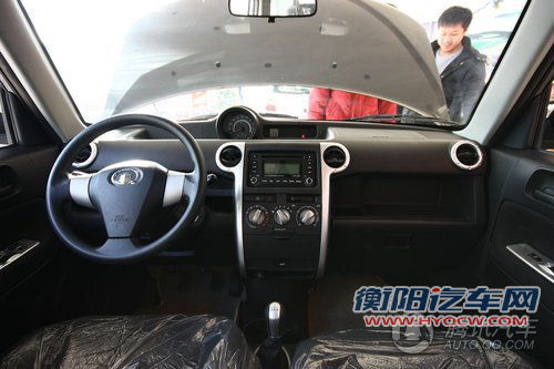09款 酷熊1.5手动豪华型 实拍图