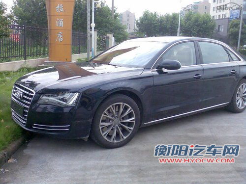 LED大灯惹眼 全新奥迪A8L实车国内曝光 