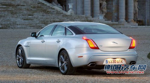 豪车也疯狂 试驾新款捷豹XJ Supersport