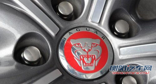 豪车也疯狂 试驾新款捷豹XJ Supersport