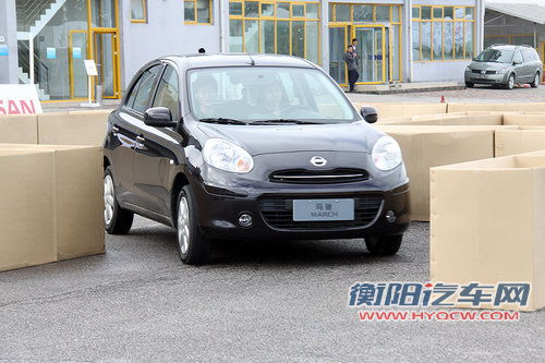 日产(进口) NISSAN LEAF 聆风电动车