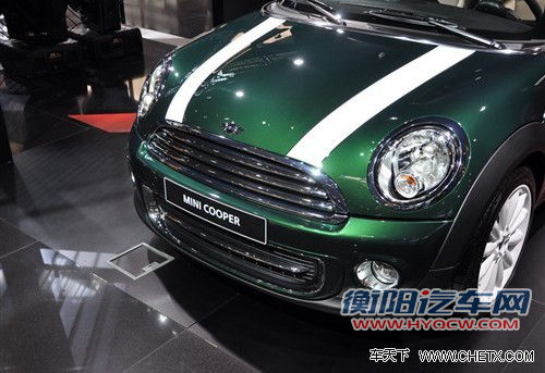 2011款MINI改款车型即将上市 车款名称未定