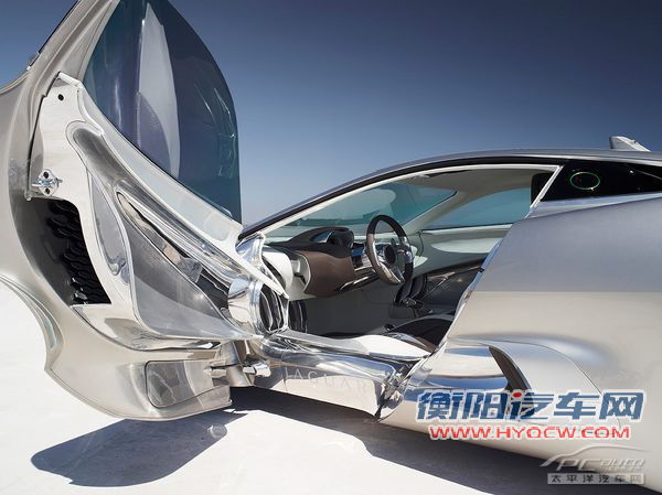 捷豹C-X75