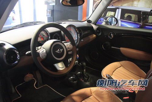 MINI Cooper Mayfair