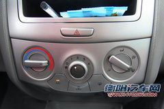 雪佛兰 新赛欧两厢