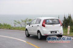 雪佛兰 新赛欧两厢