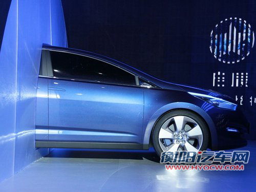 启辰 A级轿车