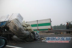 高速大车车祸