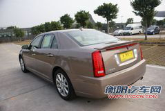 凯迪拉克SLS赛威2.0T 豪华型侧后45°图片