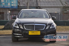 奔驰E级长轴距E300L 时尚型尊贵版(加长版)正前图片