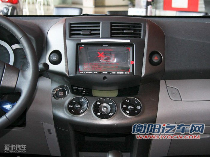 2011款丰田RAV4