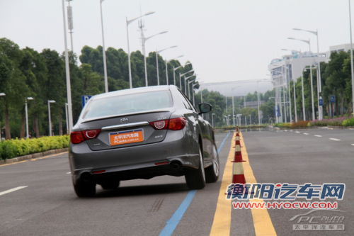 轿跑插班生 深度试驾丰田ZELAS杰路驰