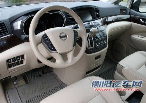 一见倾心保姆车 试驾2011款日产贵士LE