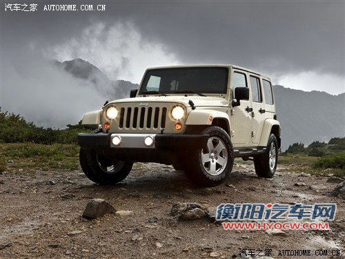 试驾2011款Jeep牧马人 全新内饰是最大看点！