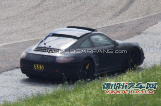 未采用复古设计 保时捷911 Targa版谍照曝光