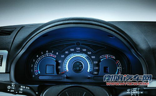 科技领航 看一汽奔腾B70以创新赢取未来