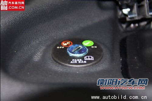 与众不同 测试众泰朗悦的独特与实用