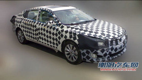 欧洲风格浓郁 长安CD101量产版内饰曝光