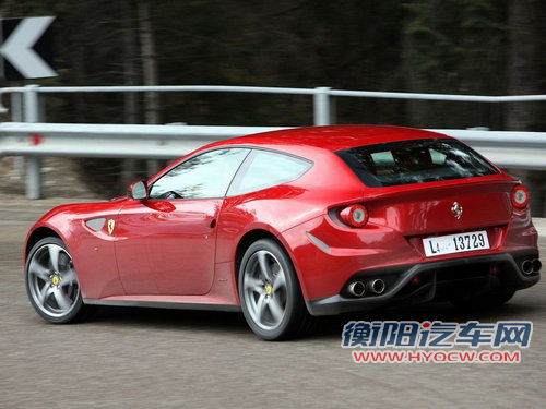 法拉利  FF 6.3 DCT