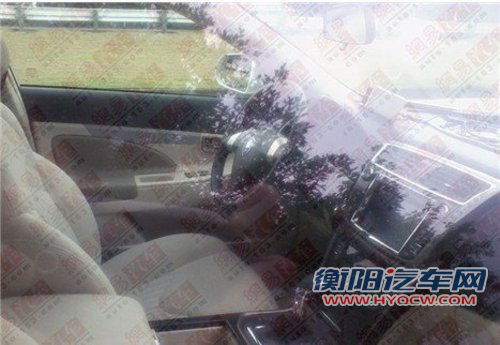 欧洲风格浓郁 长安CD101量产版内饰曝光