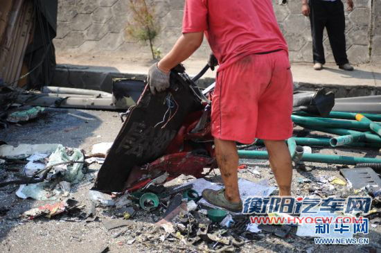沪昆高速江西上饶段发生特大交通事故致17人死亡