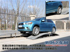 三菱 三菱(进口) asx劲炫 2011款 2.0四驱劲酷版