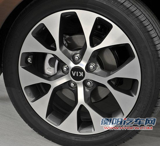 起亚海外推2012款秀尔 售价约合8.88万元起