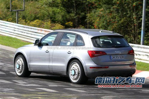 奥迪Q6底盘测试车谍照 或将2014年发布
