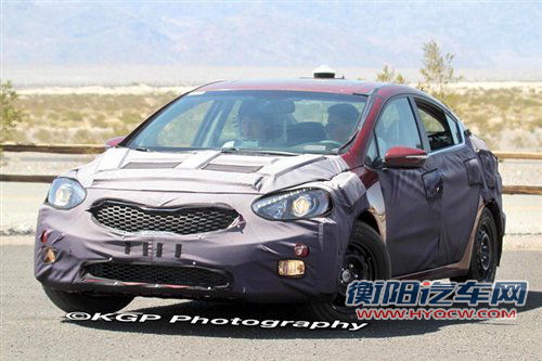 全新起亚福瑞迪海外路试 2013年发布