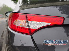 浪漫绅士遇歌舞少年 标致508对比起亚K5