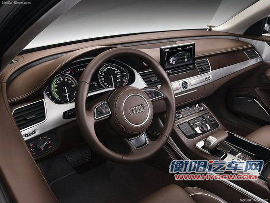 奥迪A8混合动力量产车发布 明年正式上市