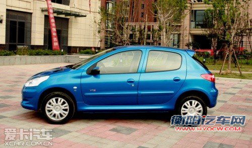 雪铁龙推改款C2实拍图 9月初正式上市 