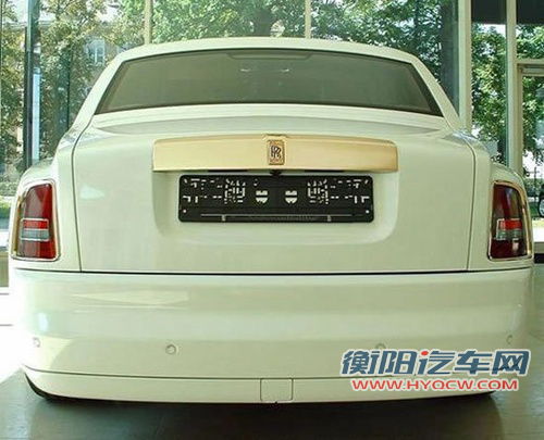 全世界只有2辆的镀金装甲劳斯莱斯幻影LWB