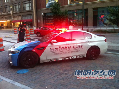 性能超越凯美瑞 新款宝马M5版&ldquo;安全车&rdquo;