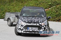 明年亮相 2012款福特B-MAX内饰谍照曝光