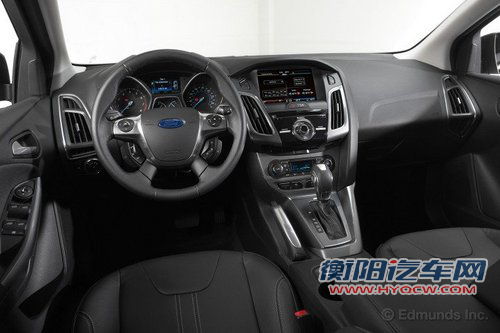 福克斯完胜 新福克斯对比新一代伊兰特
