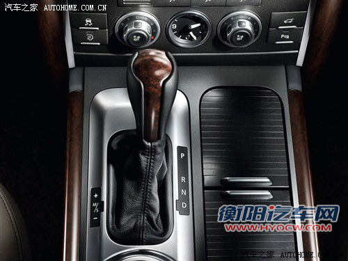 增4.4T柴油版 新款揽胜将成都车展上市