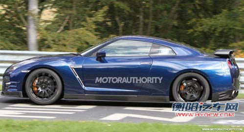 增至570马力 2013款日产GT-R路试曝光