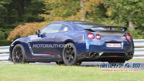 增至570马力 2013款日产GT-R路试曝光