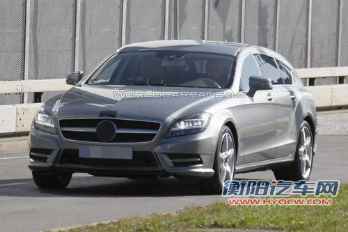 新款奔驰CLS跨界车谍照 将搭载3.5L引擎 新款奔驰CLS跨界车谍照 将搭载3.5L引擎