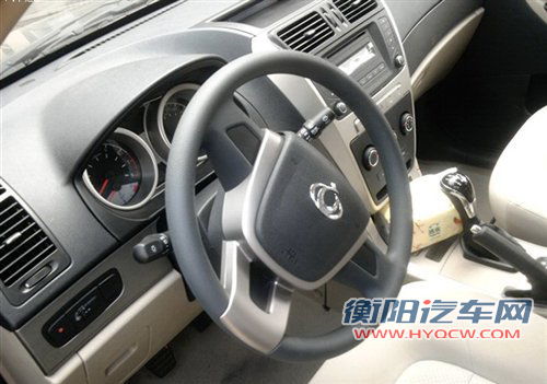 首款SUV/11月上市 吉利全球鹰GX7谍照图 首款SUV/11月上市 吉利全球鹰GX7谍照图