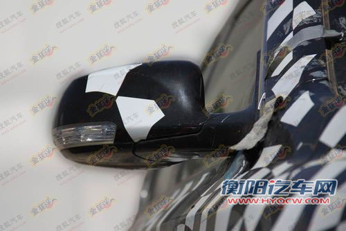 全新荣威750谍照高清详拍