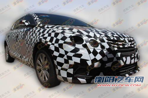 全新荣威750谍照高清详拍