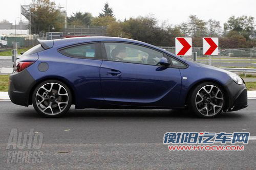 欧宝雅特VXR无伪装谍照曝光 异常凶猛