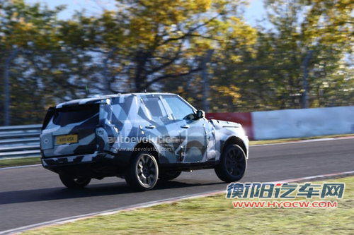 2013款路虎揽胜谍照 轴距加长增混动版 2013款路虎揽胜谍照 轴距加长增混动版