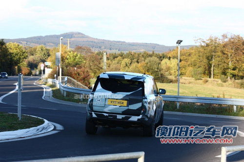 2013款路虎揽胜谍照 轴距加长增混动版